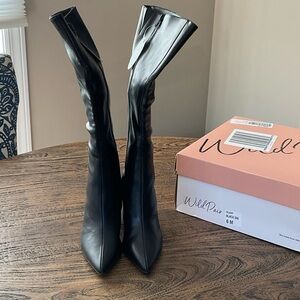 Wild Pair Sleek Black Heeled Boots